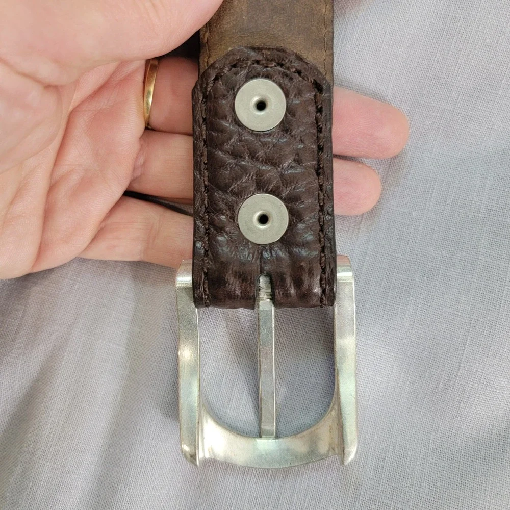 Mens Brown Genuine American‎ Bison Leather Belt Made in USA Size 28 Pebbled EUC